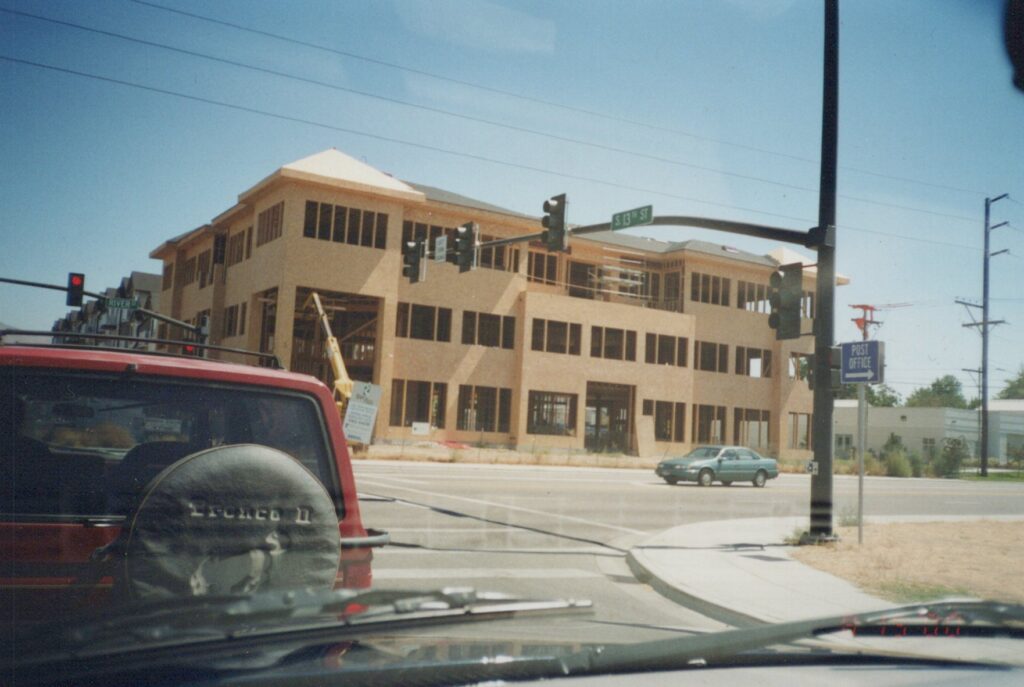 2006_RIVERHOUSE APARTMENTS BOISE_0001